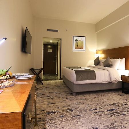 Best Western Premier Islamabad Exteriör bild