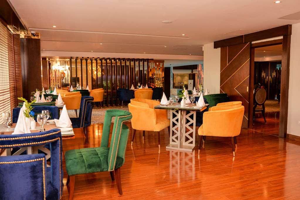 Best Western Premier Islamabad Restaurang bild